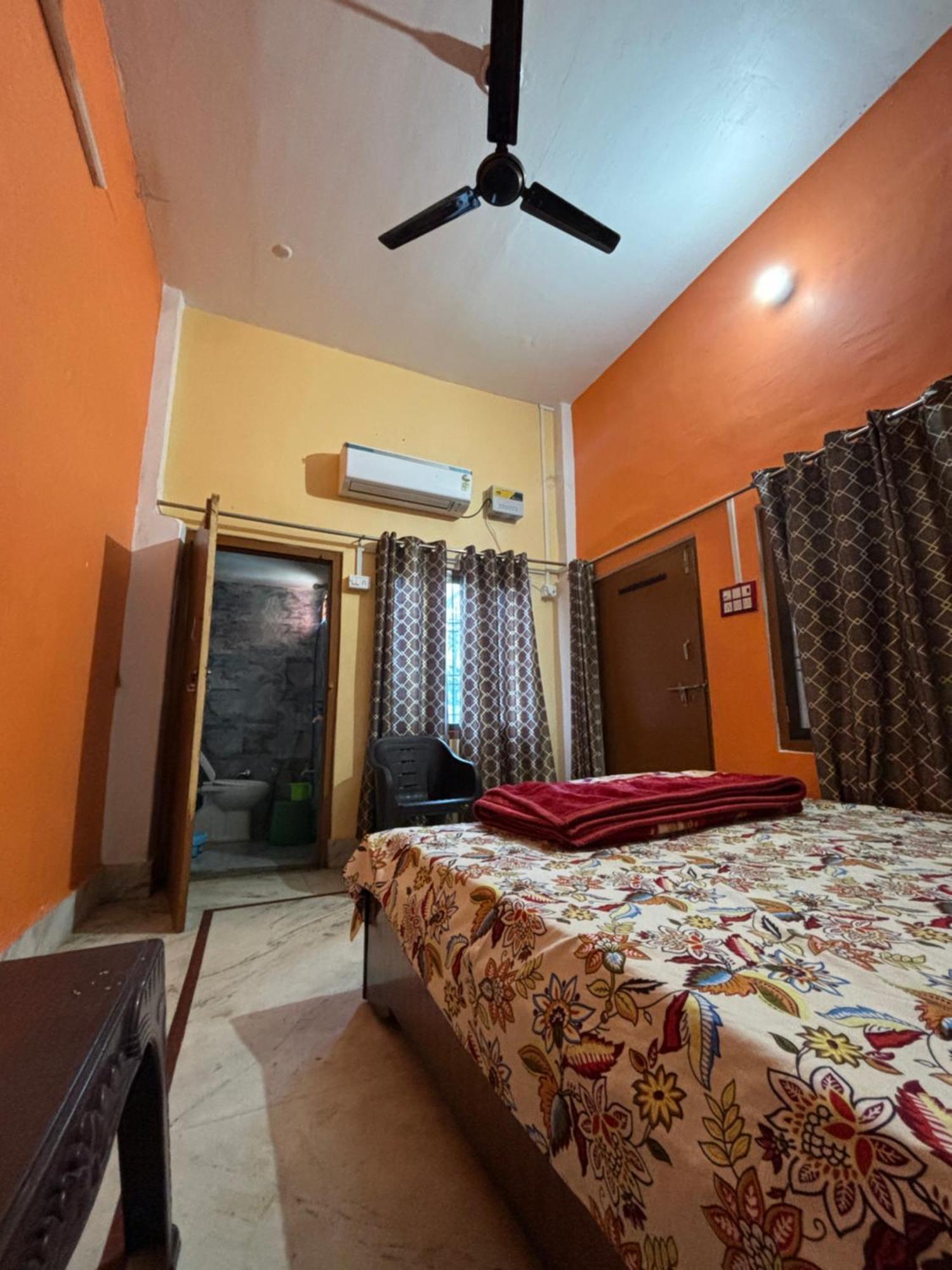 Shakuntala Guest House Ayodhya Ngoại thất bức ảnh
